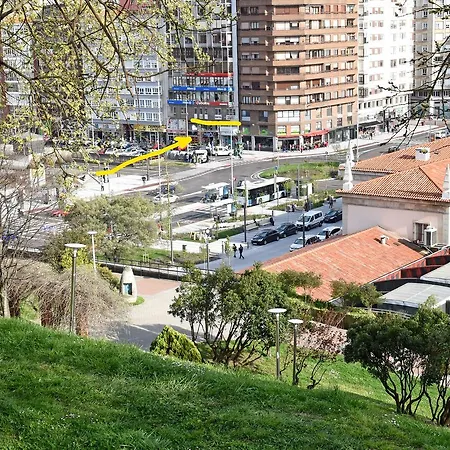 Santander Central Hostel * Santander