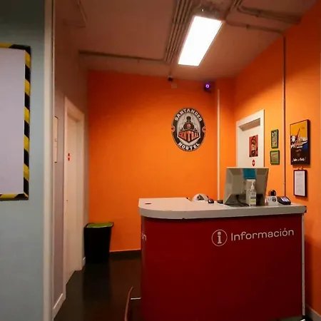 Santander Central Hostel * Santander