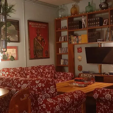 Santander Central Hostel *