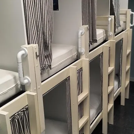 Santander Central Hostel Santander