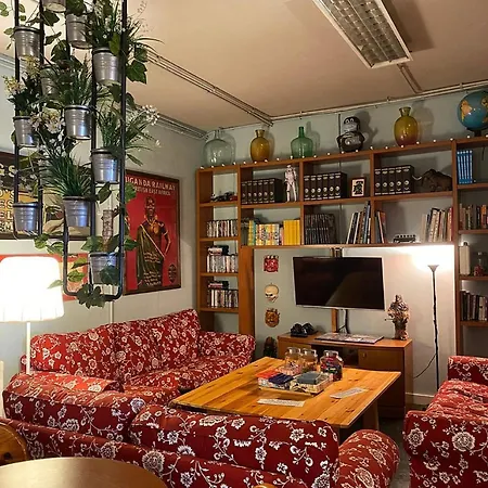Santander Central Hostel Hostal