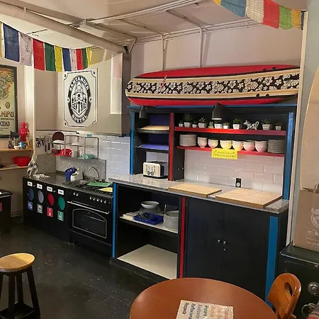 Hostal Santander Central Hostel