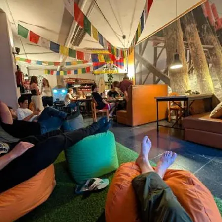 Hostal Santander Central Hostel