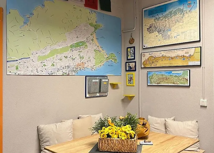 Santander Central Hostel Хостел Сантандер