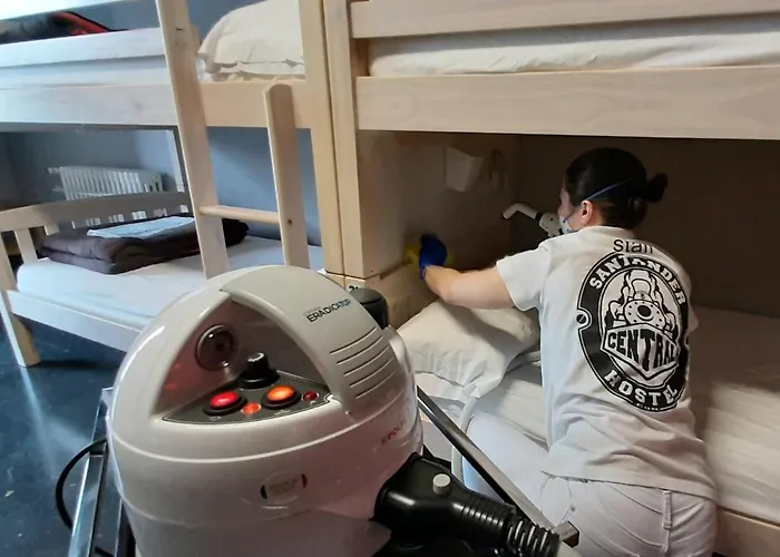 بيت شباب Santander Central Hostel سانتاندر