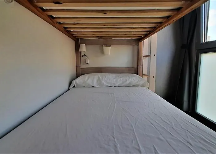 Santander Central Hostel * Σανταντέρ