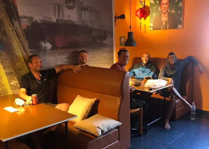 Santander Central Hostel بيت شباب سانتاندر