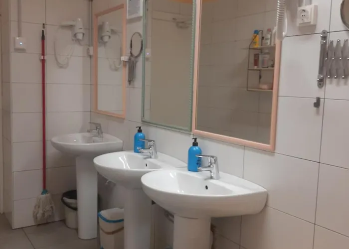 Ostello Santander Central Hostel *