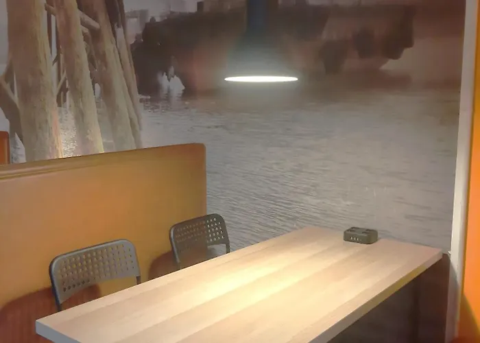 Santander Central Hostel بيت شباب