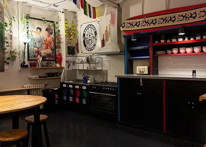 Santander Central Hostel Σανταντέρ