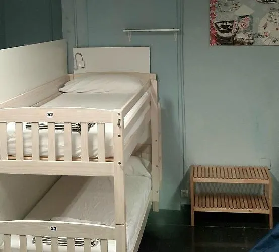 Santander Central Hostel Σανταντέρ